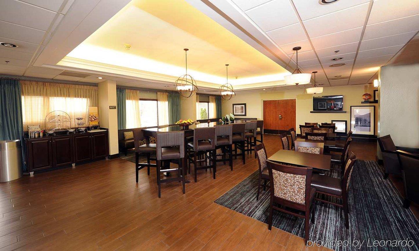 Hampton Inn מורגנטון מראה חיצוני תמונה
